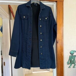 Denim car coat jeans jacket- comfy, soft, spandex-y. 2 pockets